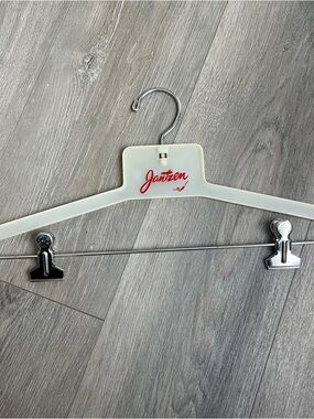 Vintage Jantzen Plastic Skirt Hanger with Clips - White